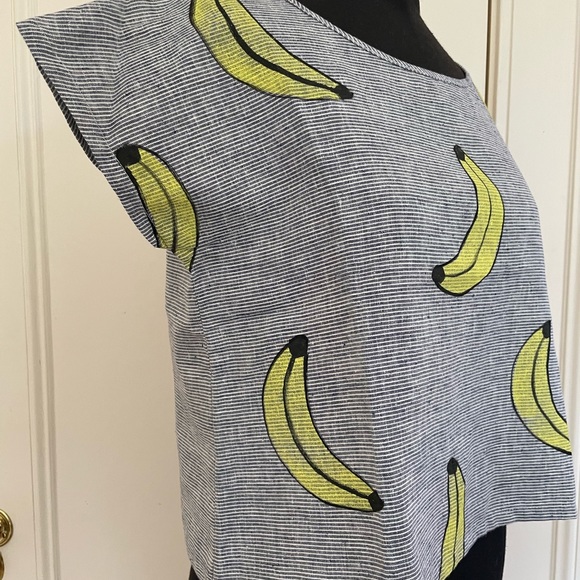 Jenny Lemons Banana Crop Tee - NWT - Picture 3 of 6